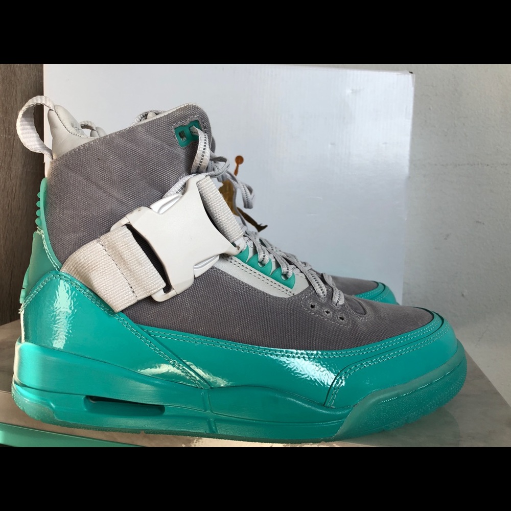 Air Jordan 3 Explorer BQ8463-003 Tropical Twist 8